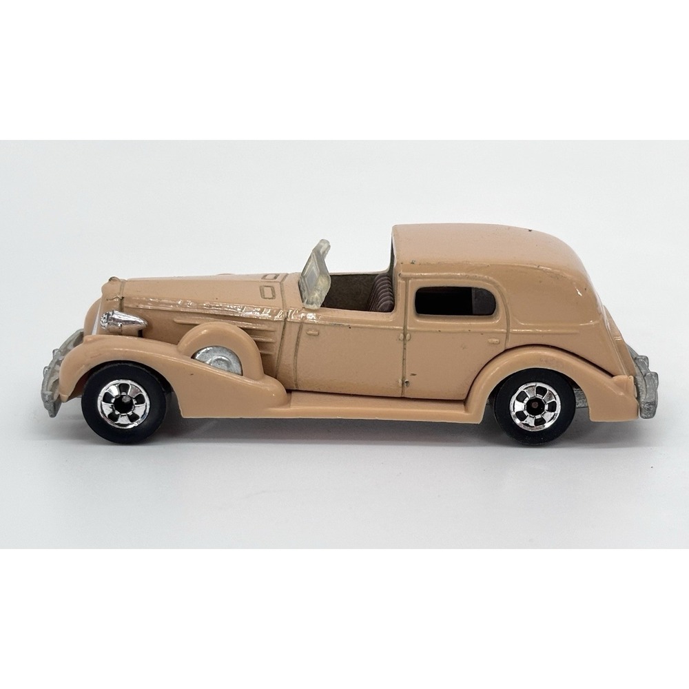 Vintage Hot Wheels '35 Classic Caddy Cadillac Tan Diecast Hong Kong 1981 - Picture 4 of 7